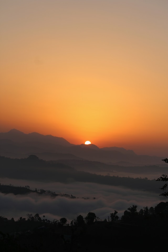 Misty Kandy hills